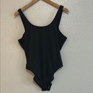 Pink Woman’s Black One Piece Swimsuit Size Large